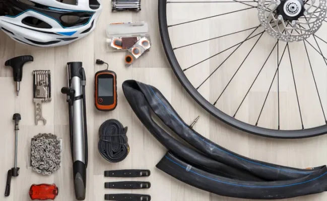 10 Essential Fixie Accessories for Best Performance